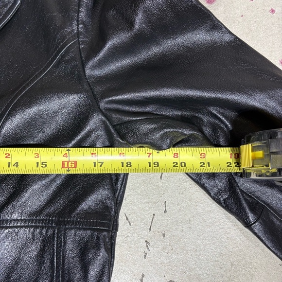 Maxima Wilsons Women's Sleek Black Leather Jacket Button Closure Pockets Size S - Picture 11 of 13